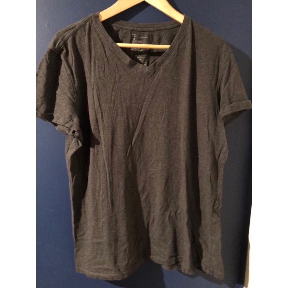 Black Gap shirt
